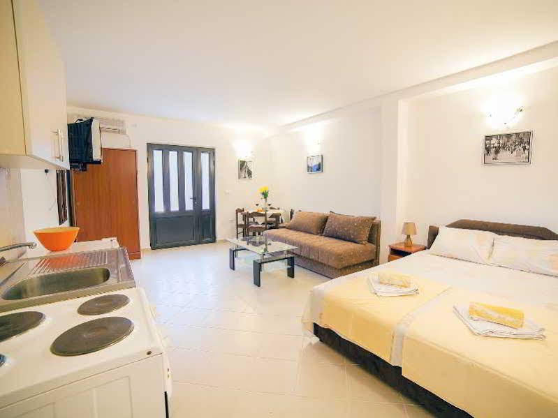 Apartments Harmony Utjeha Εξωτερικό φωτογραφία